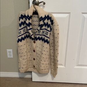 Woolrich Cream and Blue Patterned Cardigan